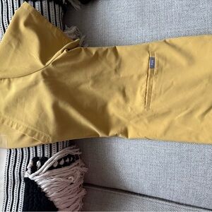 Figs Mustard/ gold scrub top